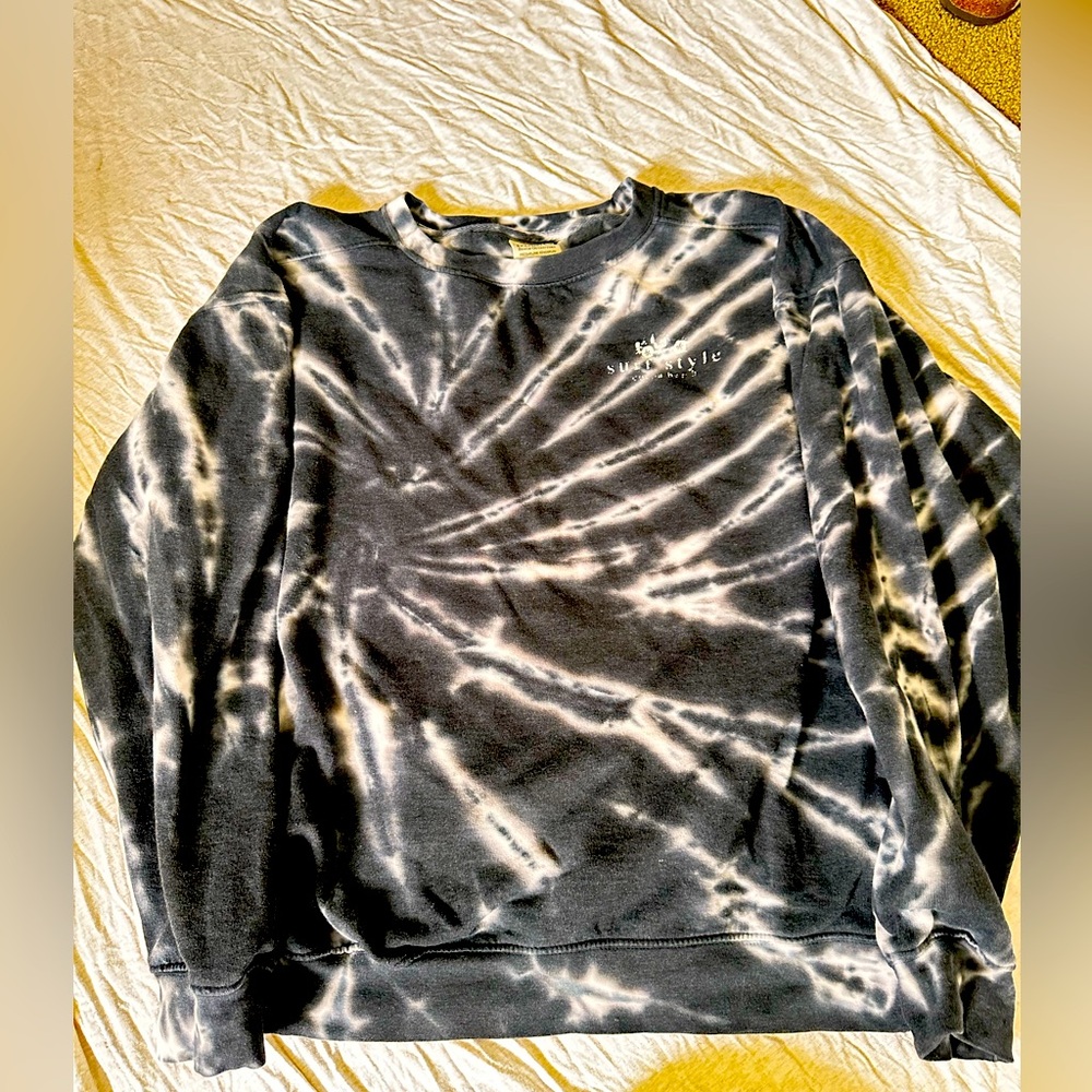 Tie dye crew neck